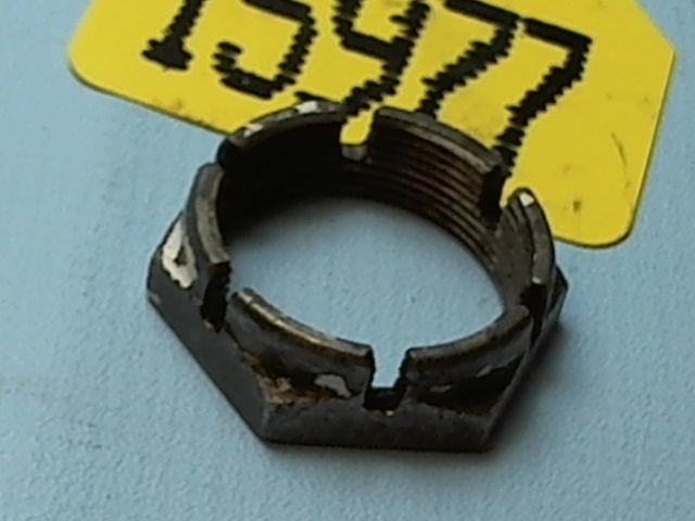 MS21025-24 Beechcraft - NUT - AXLE MAIN LANDING GEAR